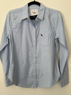 Abercrombie & Fitch Light Blue Long-Sleeve Button-Down Shirt